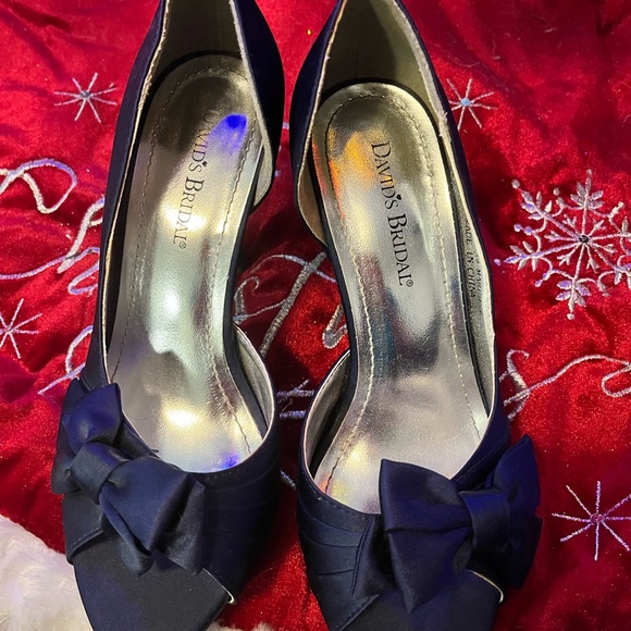 Excellent condition navy heels - Picture 5 of 6